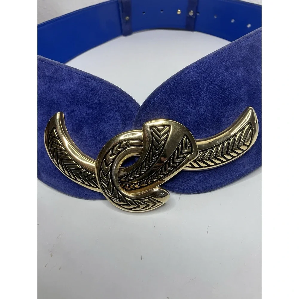 VTG Suede Leather Belt Blue Ornate Etched Gold Tone Interlocking Hook Buckle
